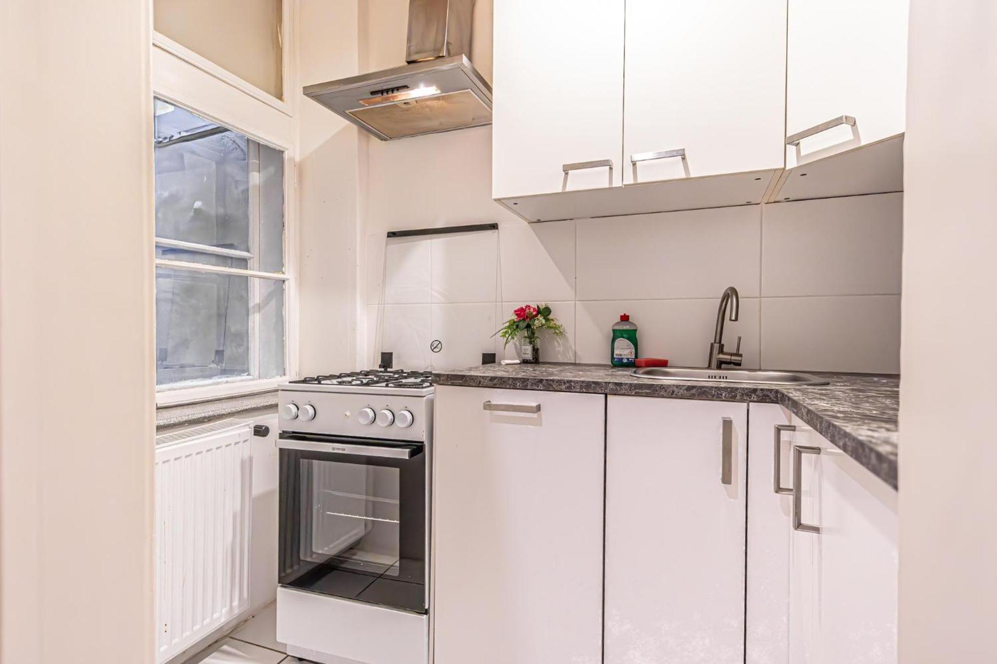 Apartment Desirable 2br - Bookable For Longstays In Lockdown B *